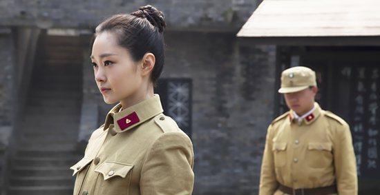 明明《伪装者》后很红,于曼丽却再没亮眼表现,原因竟是这个