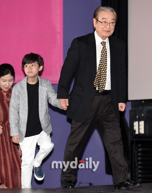 李顺载郑智勋等出席新片《德九》媒体试映