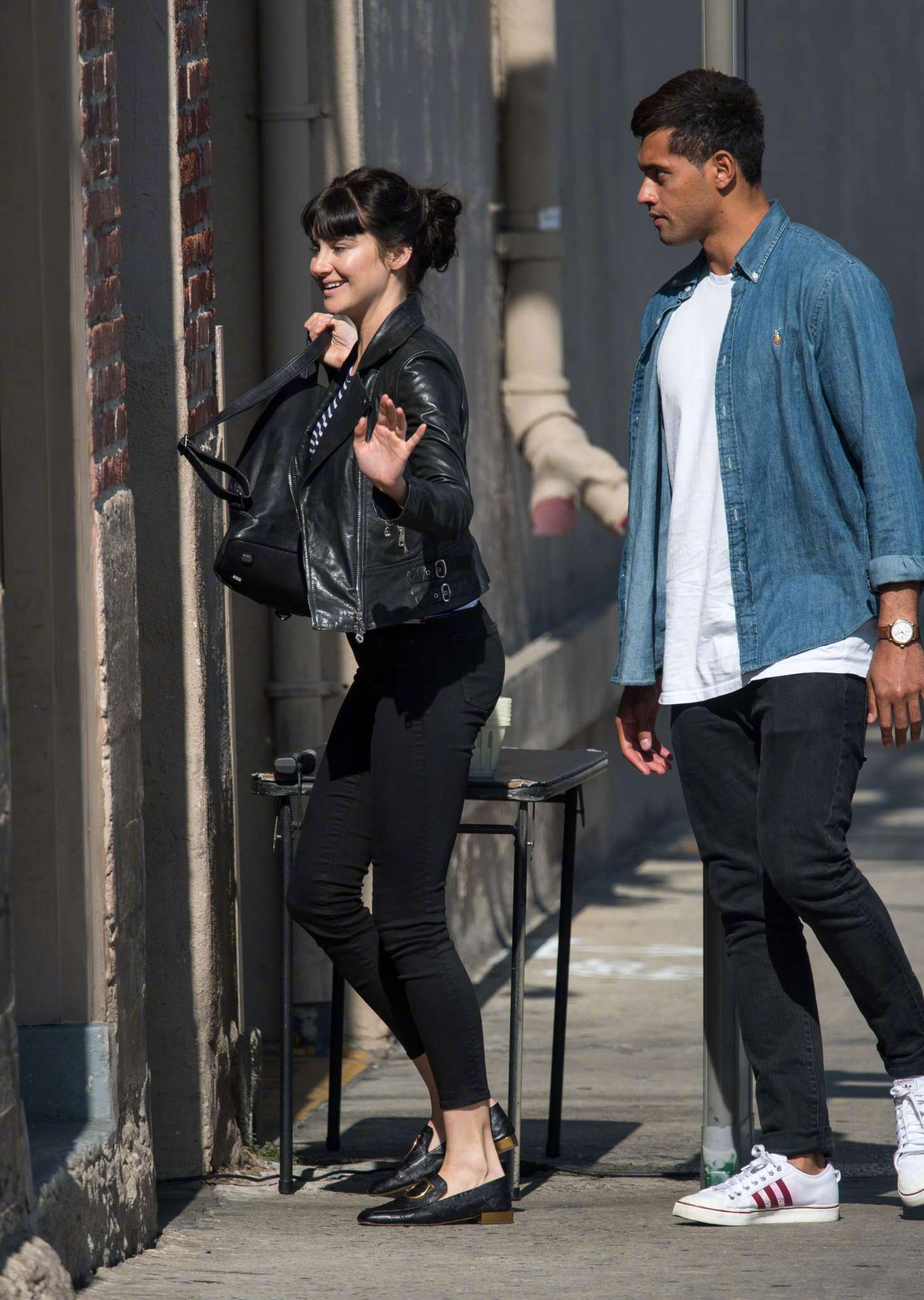 谢琳伍德蕾shailenewoodley在洛杉矶抵达jimmykimmel录制现场