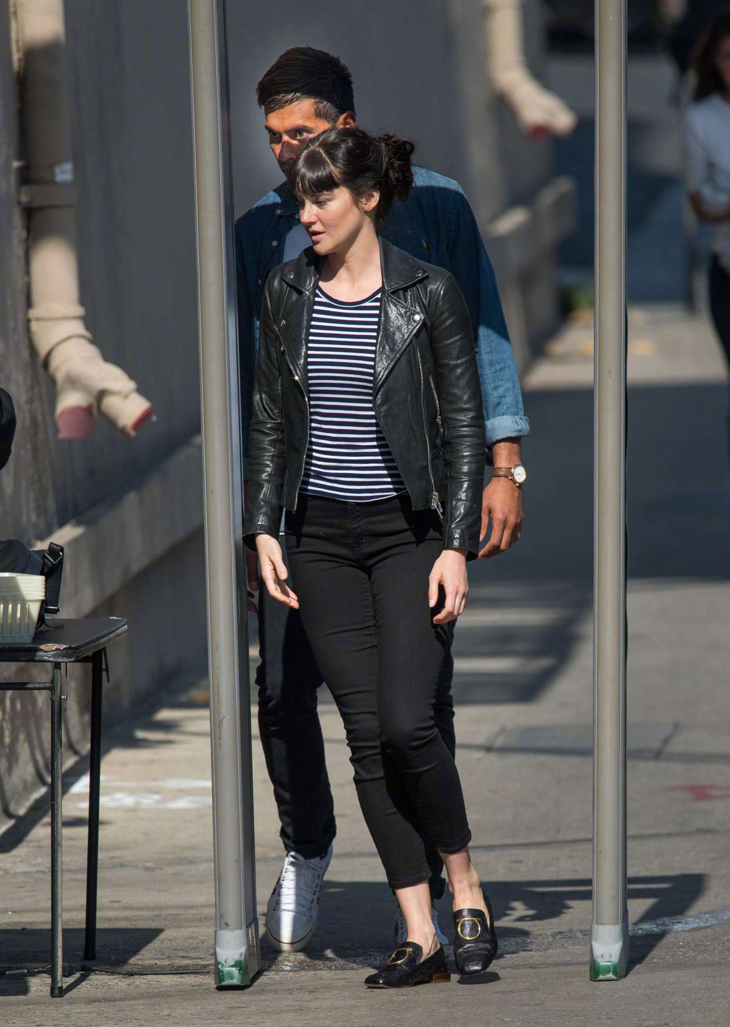 谢琳伍德蕾shailenewoodley在洛杉矶抵达jimmykimmel录制现场