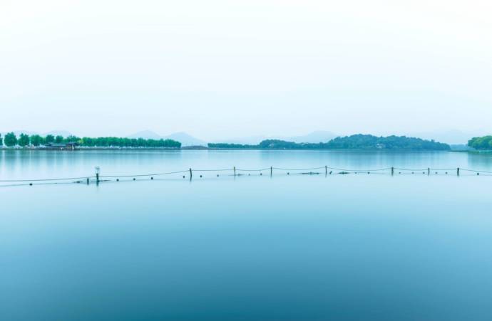 水光潋滟晴方好,山色空蒙雨亦奇|山色|淡妆浓抹|苏轼|西子|西湖_新浪新闻