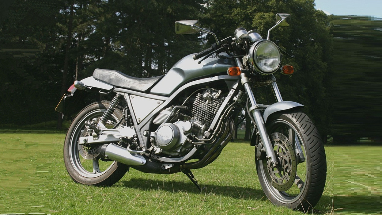 自媒体 正文 为了延续srx500车型的优质口碑,yamaha相继推出srx400和