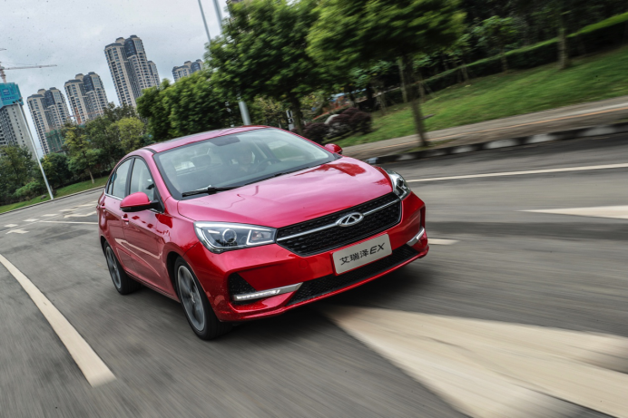 试驾|和我在成都街头走一走的艾瑞泽ex为何俘获我的心?