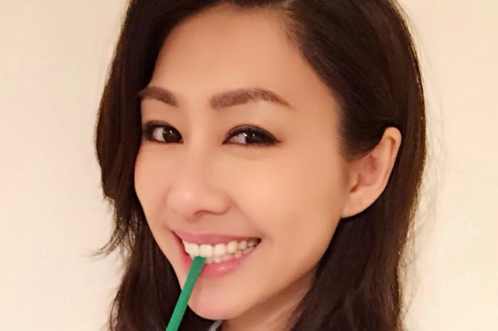 而胡定欣最被知晓的一段恋情莫过于在和阔少沈柏淳分手不久后,和大12