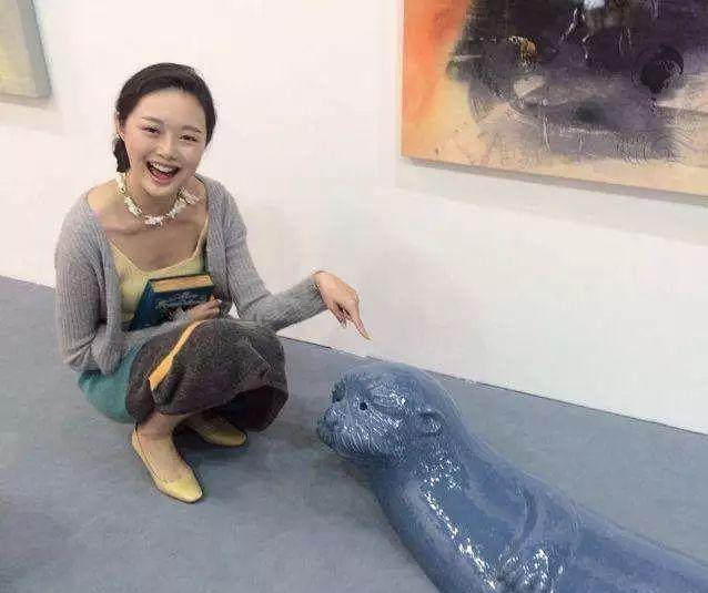 豆瓣女神“晚晚”逆袭:中国最年轻私人美术馆的创始之旅|美术馆|木木|豆瓣_新浪新闻