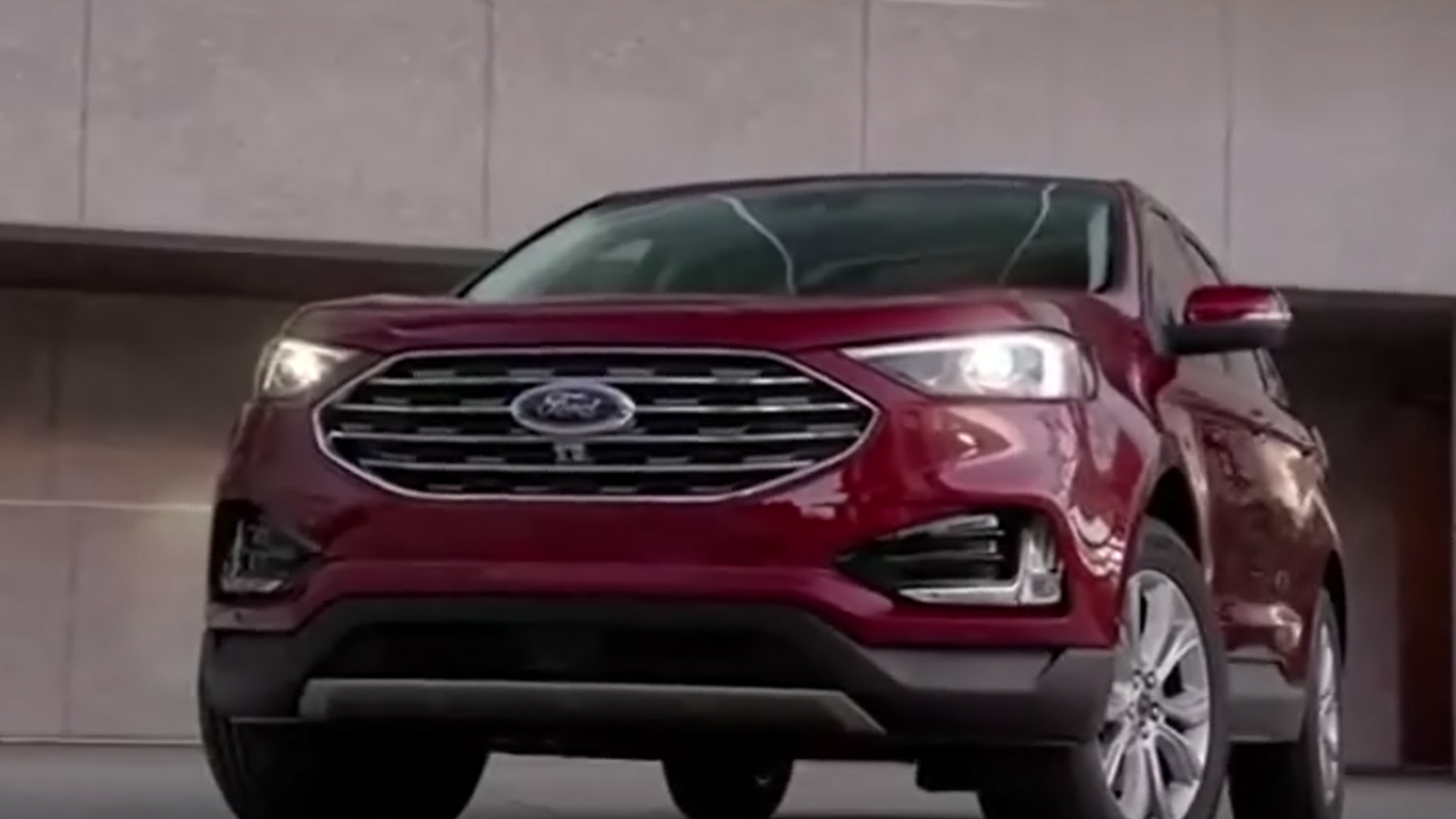 汽车视频:2019最新款福特锐界titanium动态展示