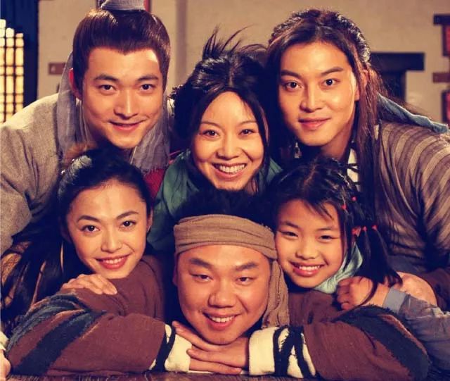 武林外传12年后:沙溢变大叔姚晨成大妈. 来自随煮娱 - 微博