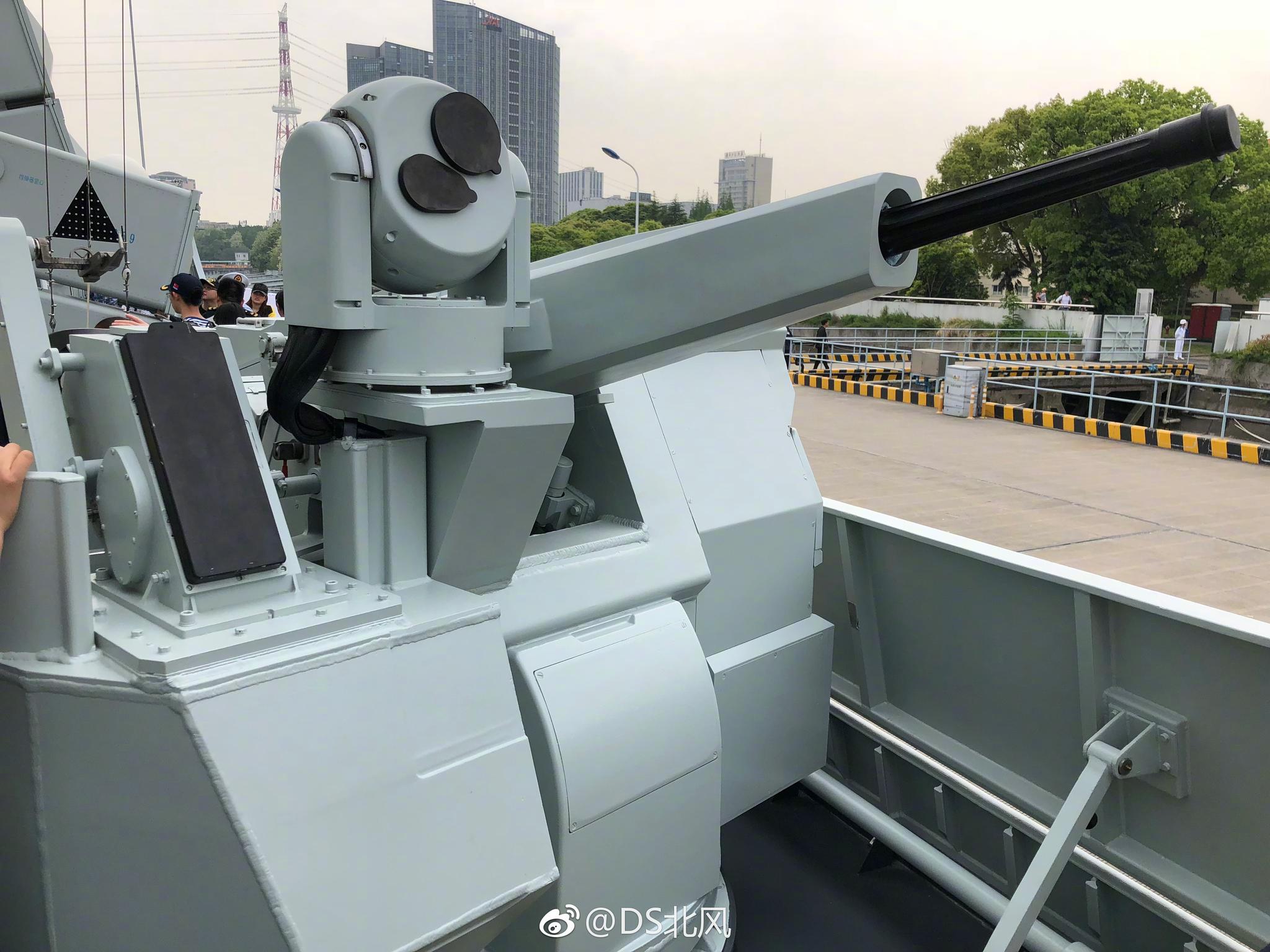 参观056轻型护卫舰511保定舰图集二(照片系作者授权发表)