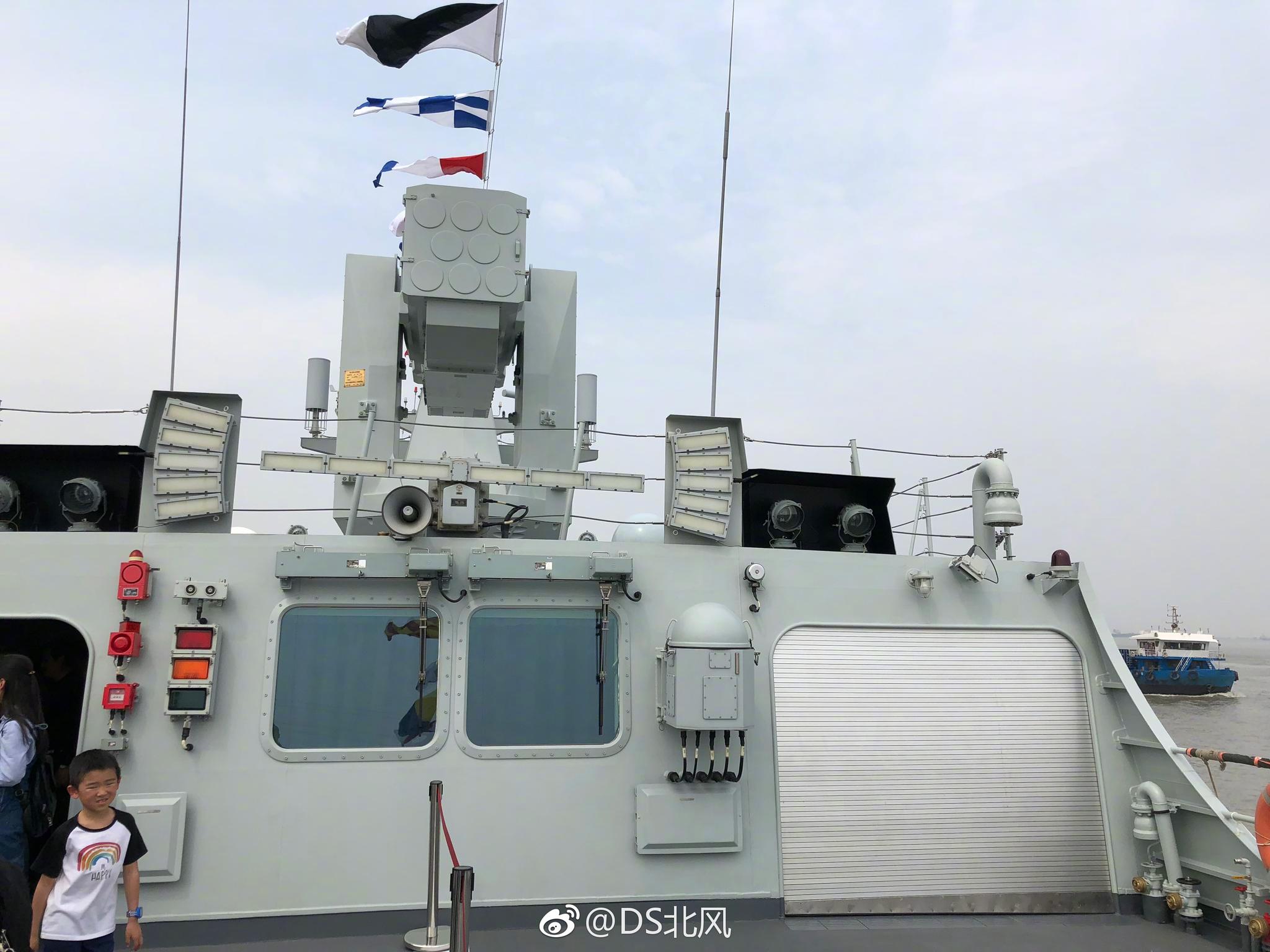 参观056轻型护卫舰511保定舰图集一(照片作者授权发表)