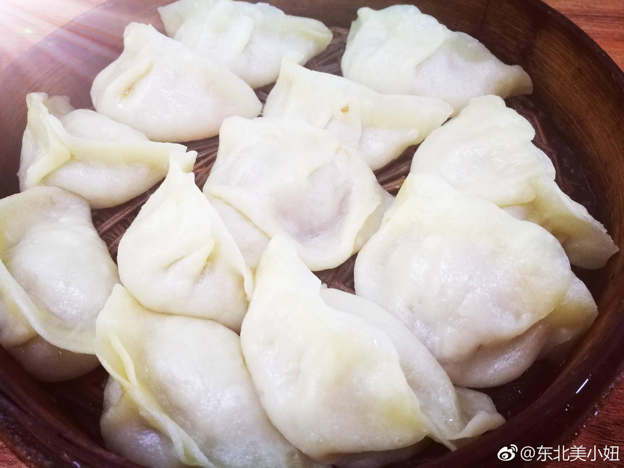 美食博主推荐长久路长久家苑的老爷子原味蒸饺牛肉蒸饺