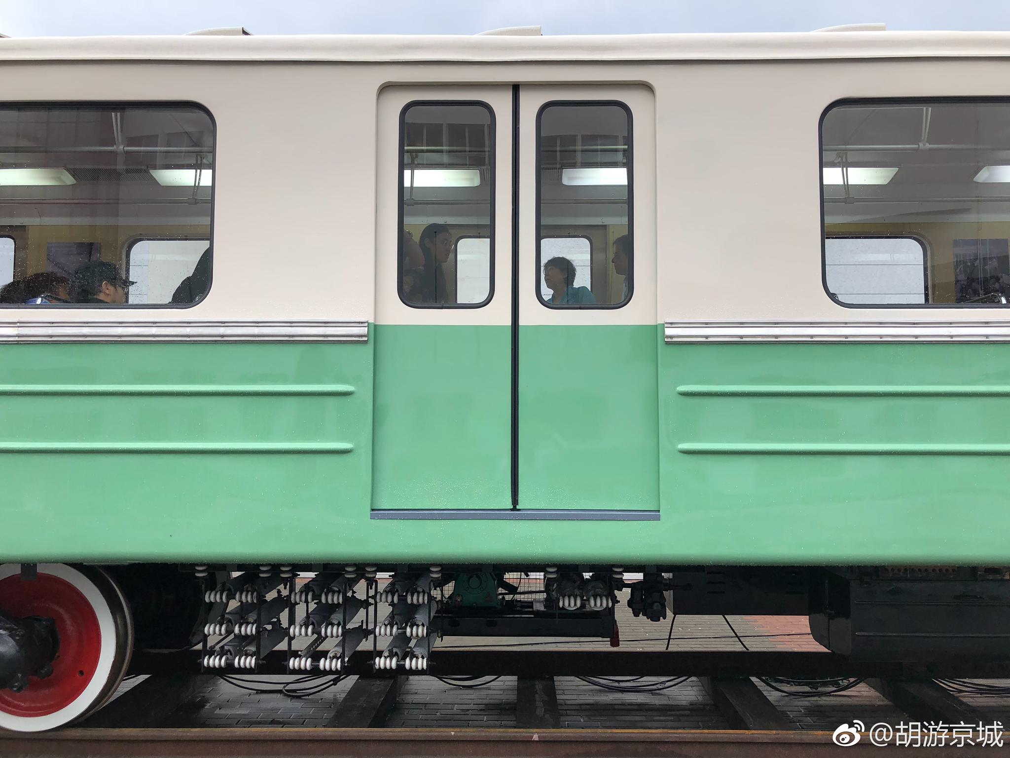 中国第一辆地铁你见过吗|国展|一号线|北京地铁_新浪新闻