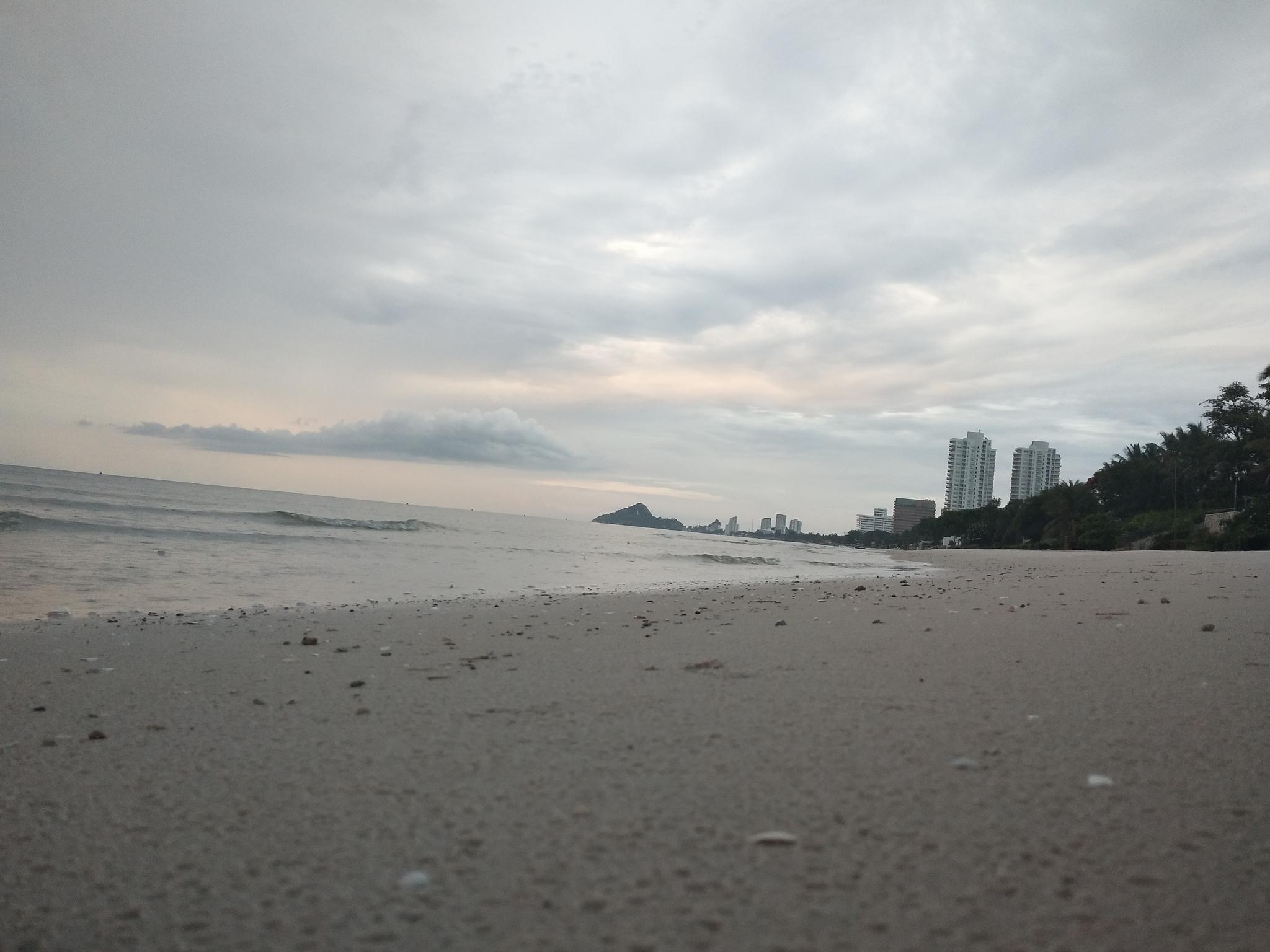 五月游泰国,在华欣海滩日出,美不胜收