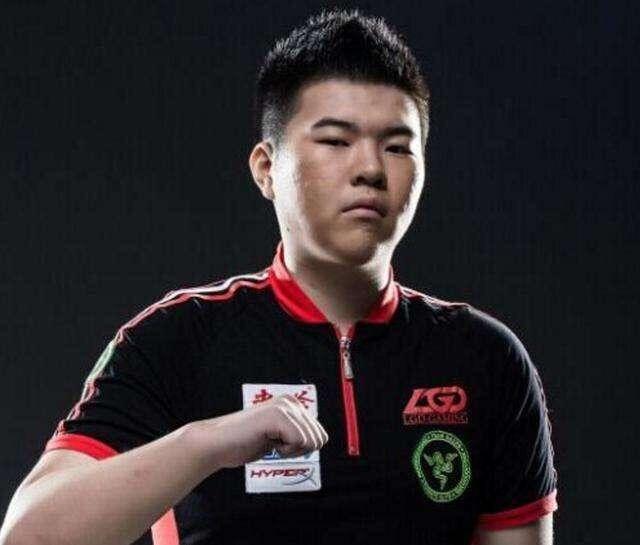 韦神晒自己lol归队档案引玩家泪目: 多希望lgd.godv重新连接!