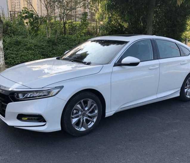 10代雅阁260精英版提车, 不担心机油问题, 油耗非常满意