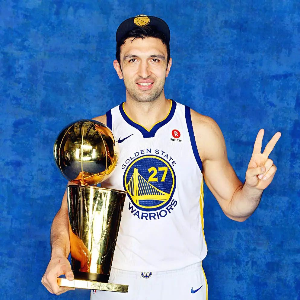 扎扎来投活塞再添核武器,这球队明年要搞事情?