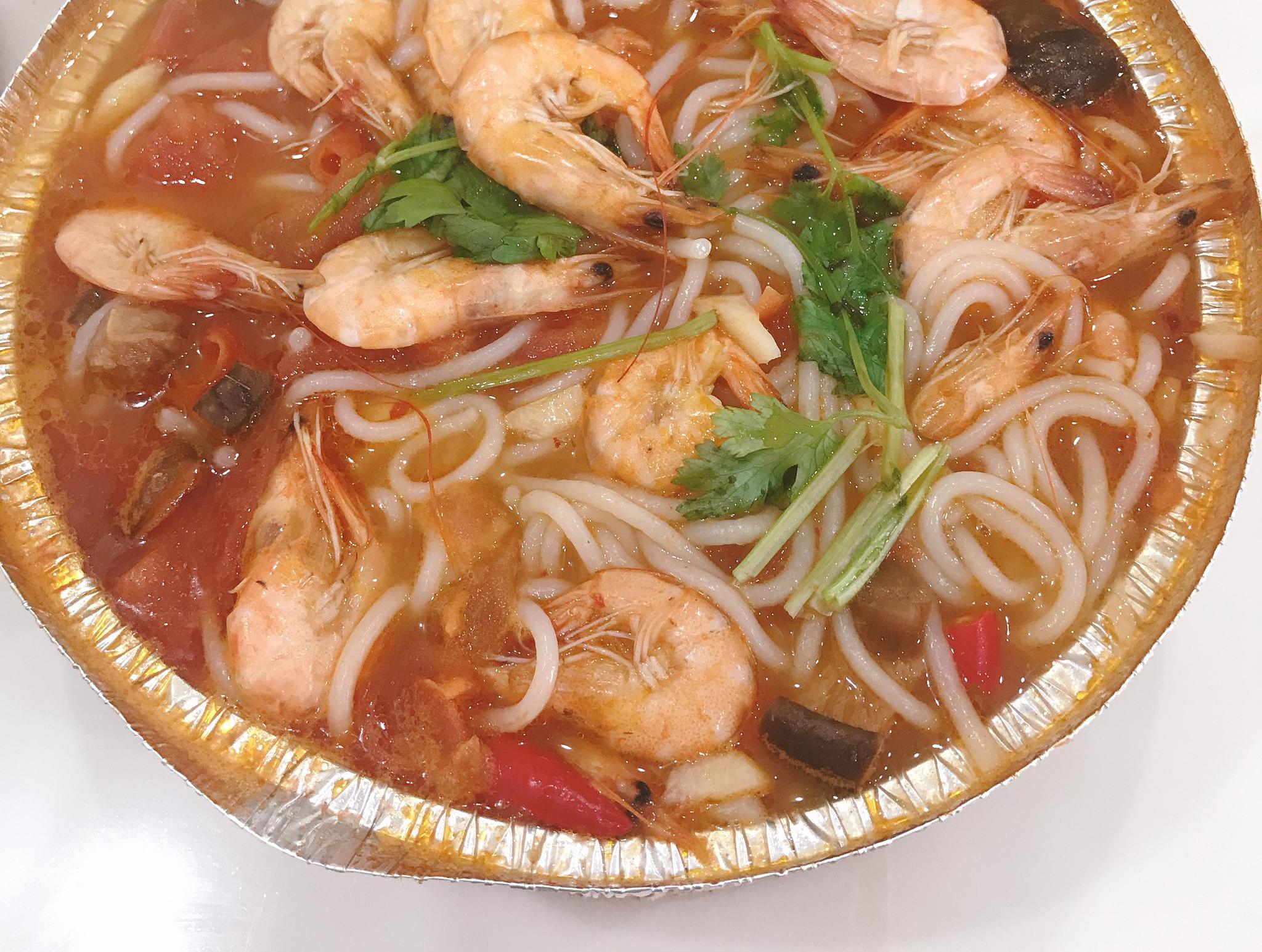 吃货的小秘密,来一碗锡纸海鲜粉!