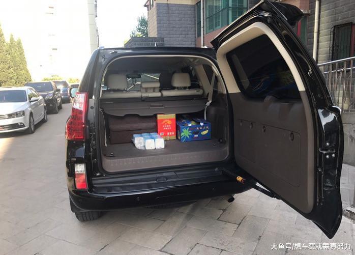 山东车友花60万买辆二手雷克萨斯gx, 后备箱的打开方式成亮点