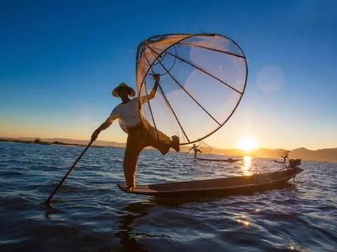 东南亚的渔牧风情,茵莱湖缅甸的世外桃源