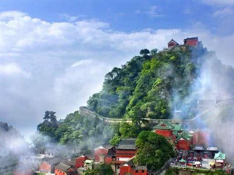 武当山便是道家追求仙境的理想之地_新浪新闻