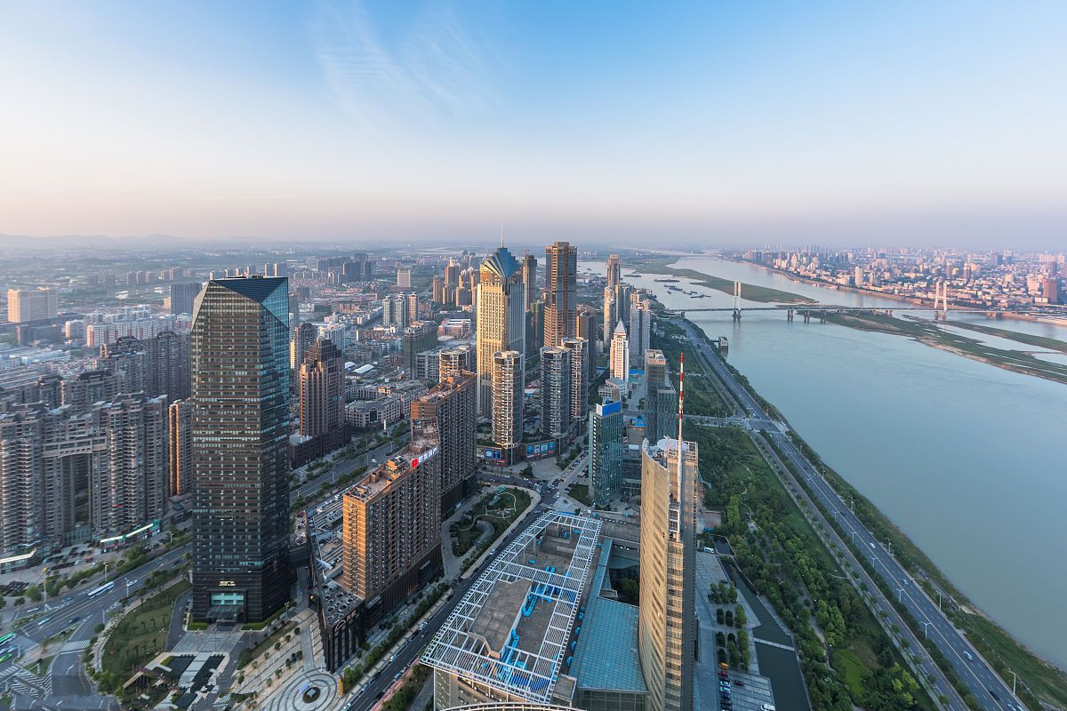 高铁新动作:江西这4市直通雄安新区,沿线城市gdp将腾飞