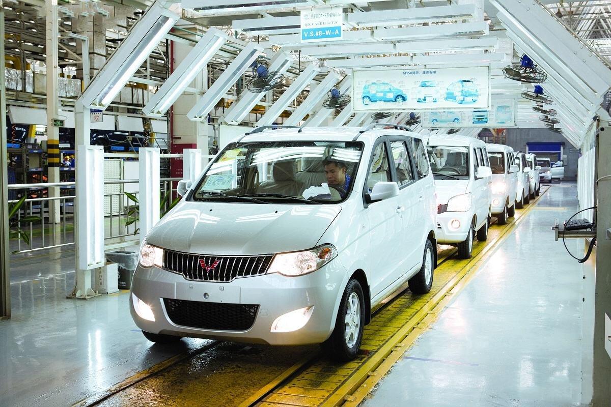 mpv市场上,为何五菱宏光能独霸这么多年,答案在这里了