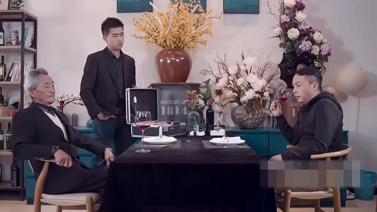 妹爷:这是1000万现金,门口宾利的钥匙,请你离开我女儿!