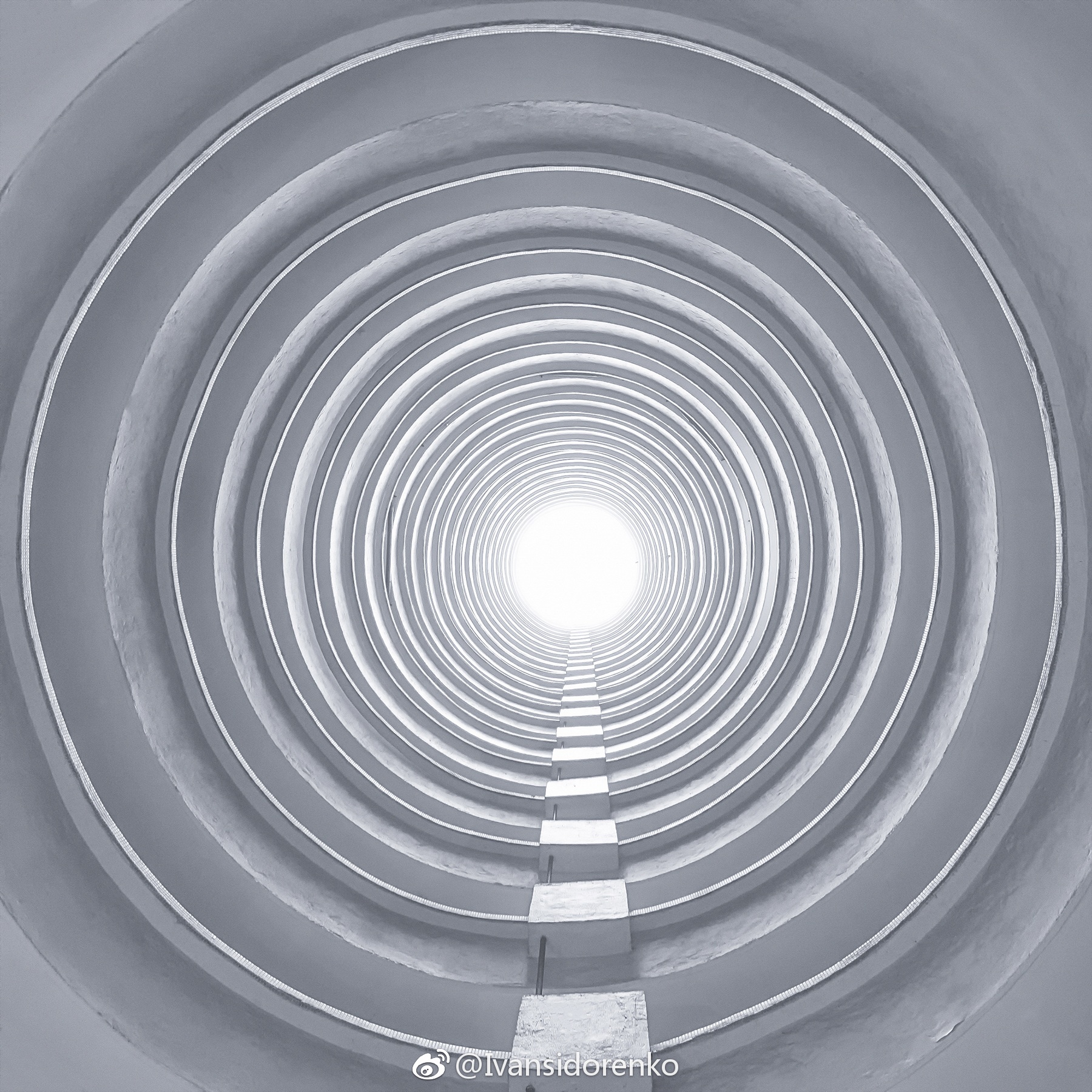 手机摄影 | 几何关系 @ivansidorenko