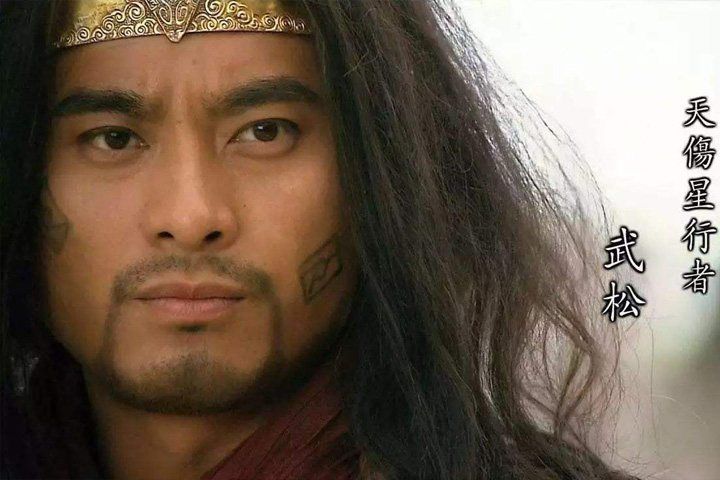 武松为何要砍掉自己胳膊?看了才明白,其实他是水浒中最聪明的人