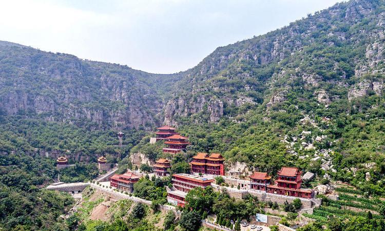 中国七大悬空寺之河南省鹤壁市淇县朝阳寺