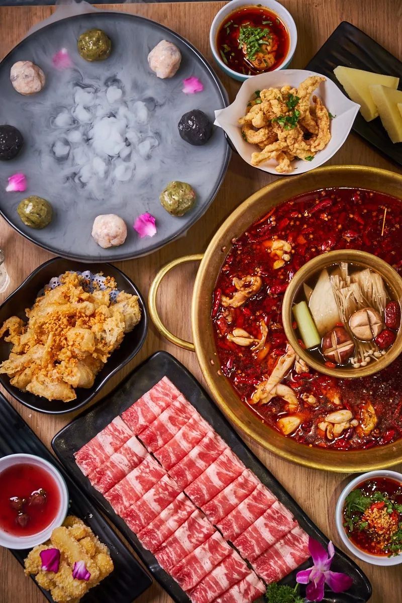 超人气美蛙火锅又开新店!就在魔都新地标lcm广场!