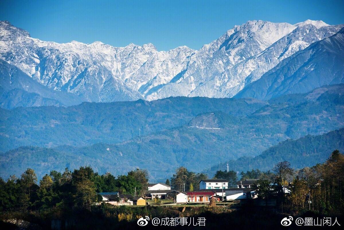 重磅炸弹:彭州新民街二巷没有了怎么回事?城市变迁背后的真相与思考