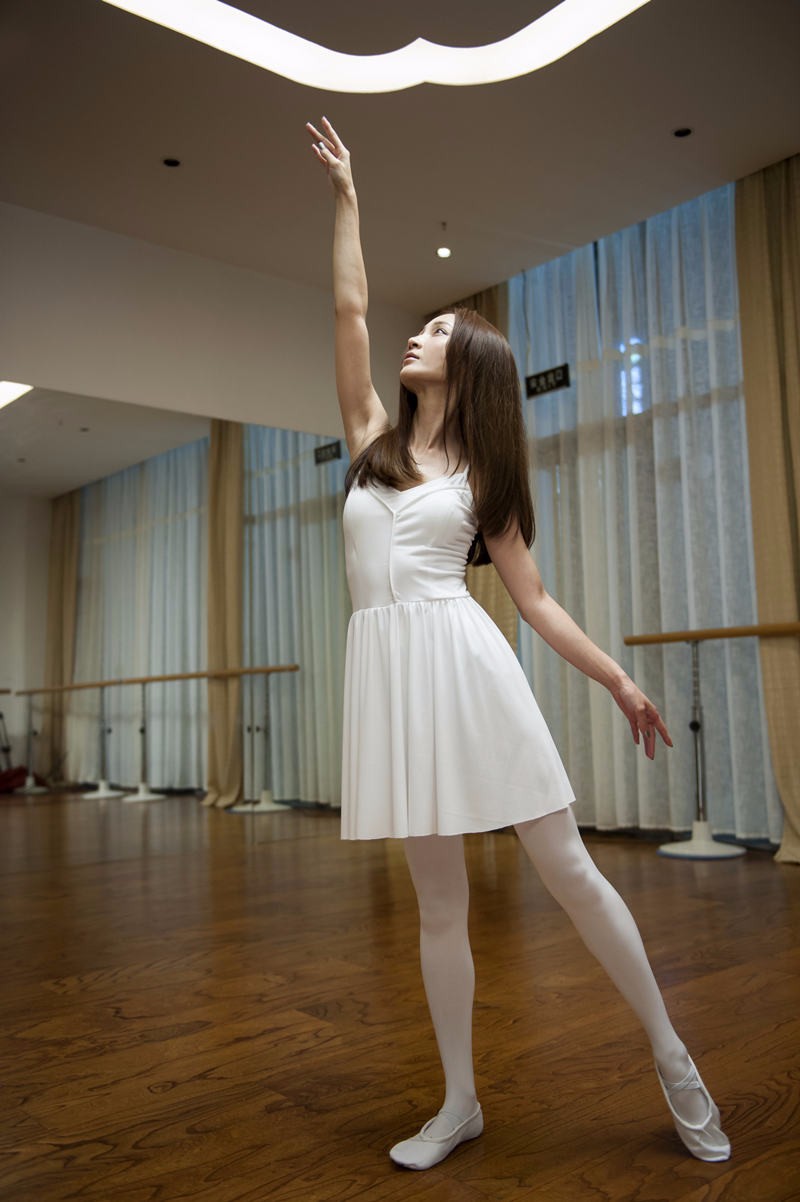 《功夫之爱的速递》高甜继续 姚笛演绎柔美舞者气质不俗