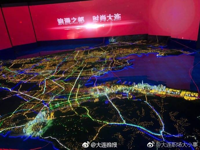 展台设计搭建：塑造品牌独特的视觉语言
