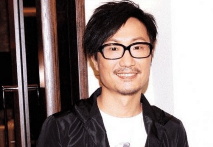 郑中基,2000年郑中基在从洛杉矶飞往台北的飞机上酒后闹事,不仅骚扰