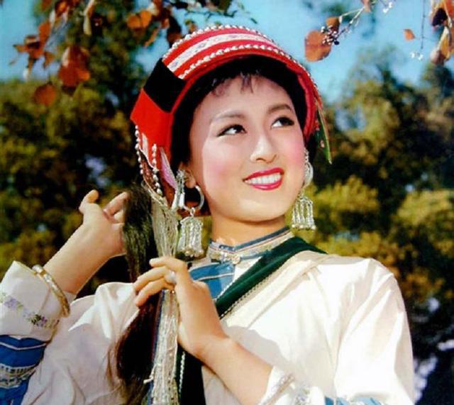 两部电影一代美神杨丽坤五朵金花阿诗玛永不磨灭的经典