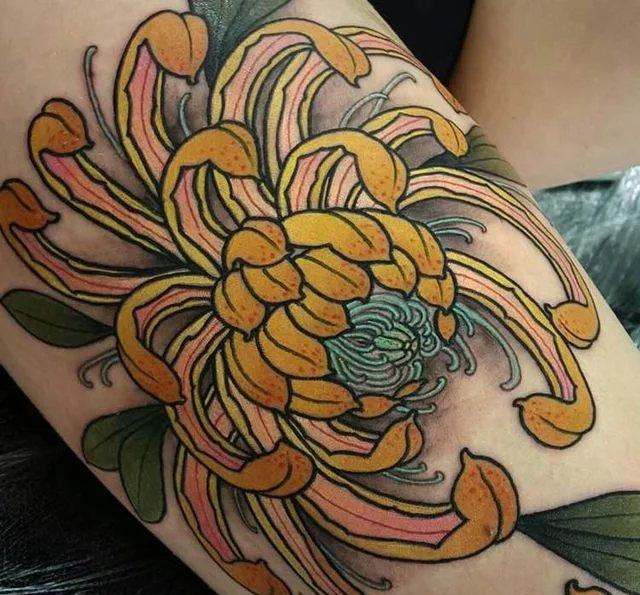 花中四君子菊花纹身