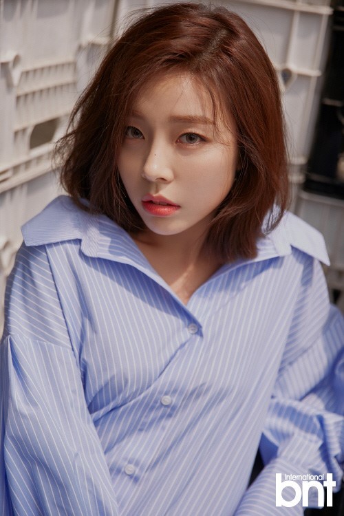 韩国女团ladies code成员ashley最新杂志写真曝光