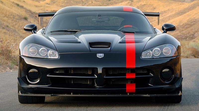 5s 最高车速:324km/h第九位:道奇vipersrt10 acr如果从数据上来看,911