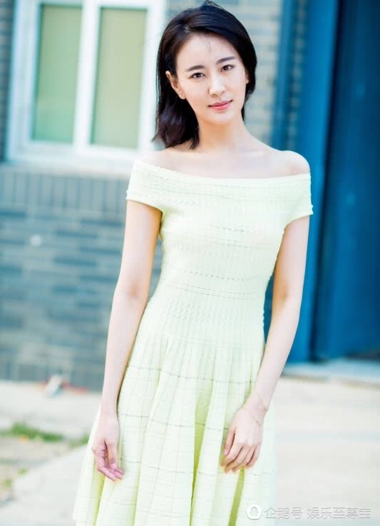 王乐君可能是缺少好剧本吧,可是从之前的猎鹰1949也说的上时一部热剧