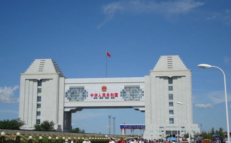 中国边境小城满大街的俄罗斯美女让人受不了