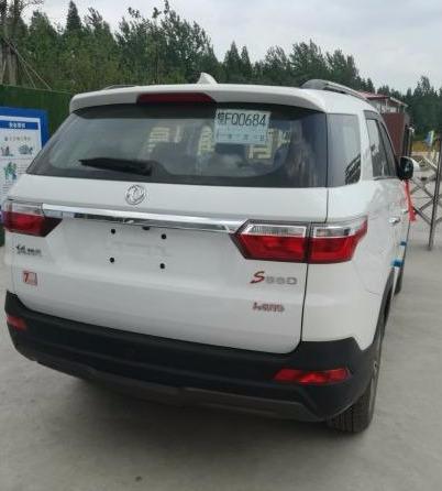 东风这次又厚道了颜值不输宝骏530不足6万配18l无极变速