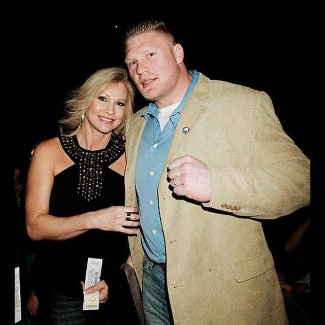 wwe布洛克莱斯纳是怎样的人?年薪1200万美金,却为人低调