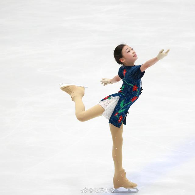 陈露在1995年花滑世锦赛上以一曲经典的《末代皇帝》震惊世界拿下冠军