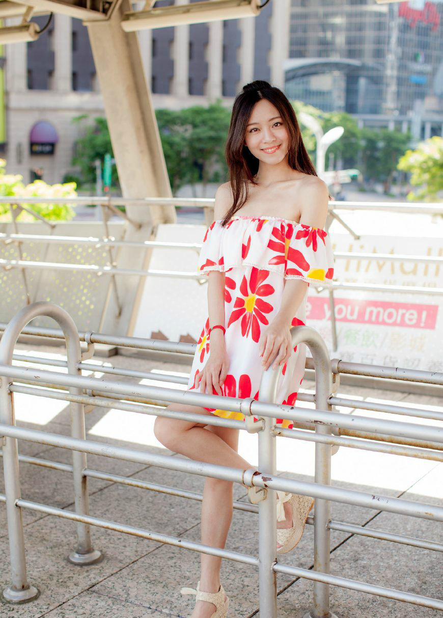 街拍,河南的美女居然这么多,图4简直美出天际_新浪看点