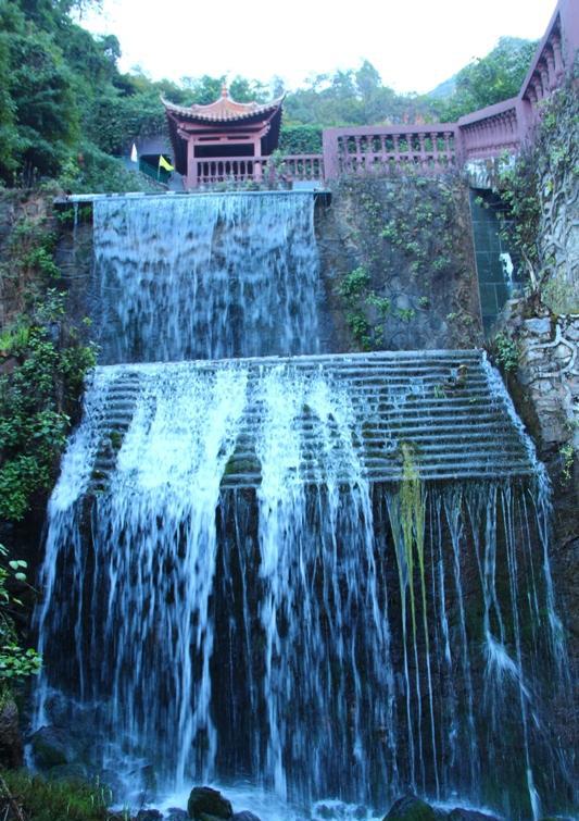 攀枝花大龙潭风景区图片