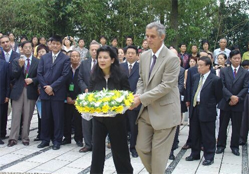 拯救数千犹太人, 以色列称他为恩人|奥地利|何凤山|犹太人_新浪网