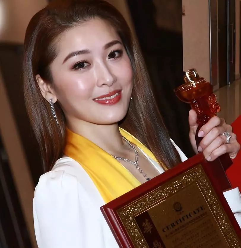 凭再创世纪勇夺最佳女演员奖前tvb花旦感慨世事微妙