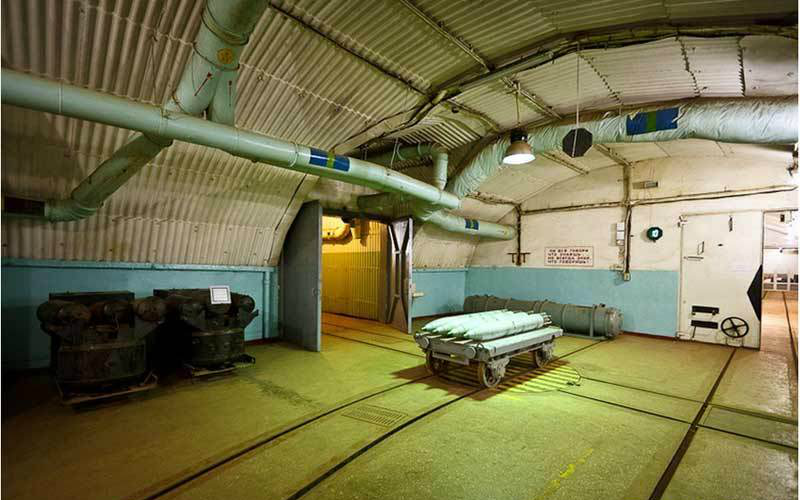 实拍二战苏联地下军事基地,宿舍餐厅应有尽有