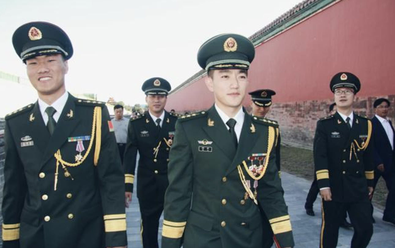 张馨予|何捷|范冰冰_新浪新闻