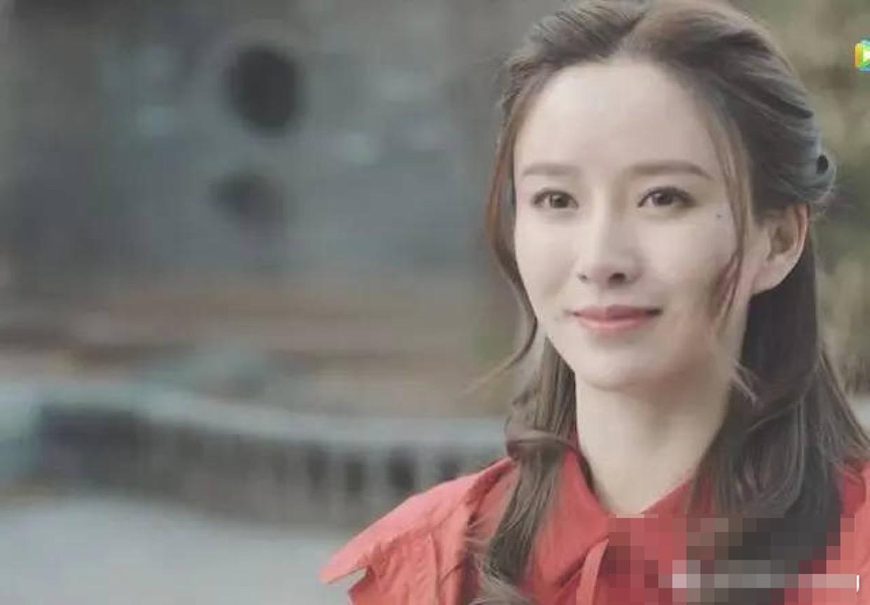 再看《沙海》才发现这部作品颜值太高,杨蓉还不是全剧最美